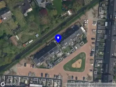 Ambulance met gepaste spoed naar de Hannah Höchpad in Rotterdam