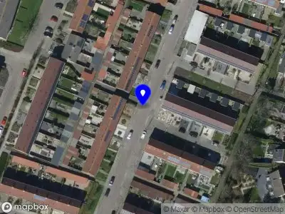 Ambulance met grote spoed naar de Ruychrockstraat in Oude-Tonge