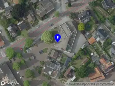 Ambulance met gepaste spoed naar de Wilhelminaplein in Heel