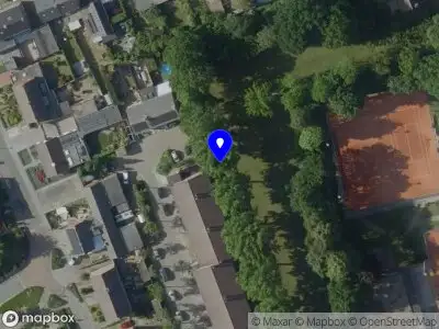 Ambulance met grote spoed naar de Rijksweg in Baexem