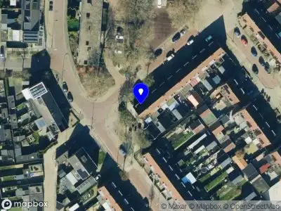 112 melding Politie met grote spoed naar de Duivenslagstraat in Hoogeveen vanwege ongeval met letsel