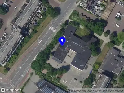 Ambulance met gepaste spoed naar de Burgemeester Slobbelaan in Zwijndrecht