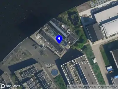 Ambulance met gepaste spoed naar de Max Euweplein in Haarlem