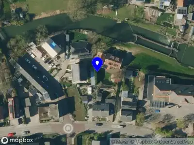 112 melding Politie naar de Graaf van Lynden van Sandenburgweg in Cothen vanwege aanrijding met letsel