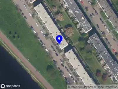 Ambulance met gepaste spoed naar de Van Adrichemweg in Rotterdam