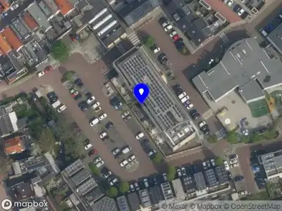 Ambulance met grote spoed naar de Graanveld in Naaldwijk