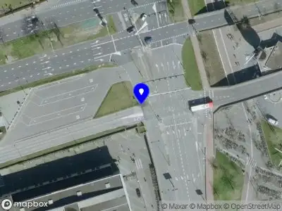 Politie naar de Fellenoord in Eindhoven vanwege ongeval met letsel