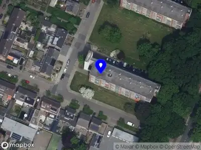 112 melding Brandweer met grote spoed naar de Anemoonflat in Roosendaal vanwege reanimatie