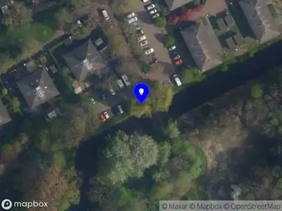 Ambulance met grote spoed naar de Bep Bakhuijsweg in 's-Gravenhage