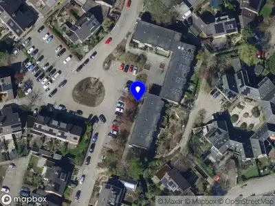 Brandweer met grote spoed naar de Kempenaar in Barendrecht vanwege afhijsen patient