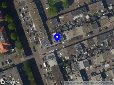 Traumahelikopter met grote spoed naar de Burgemeester Waldeckstraat in 's-Gravenhage