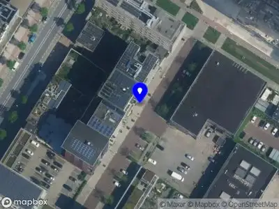 Ambulance met grote spoed naar de Christoffelkruidstraat in Amsterdam