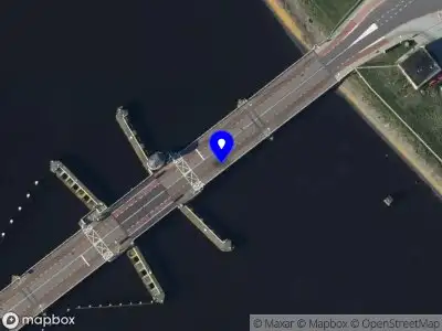 Ambulance met gepaste spoed naar de Het Nieuwe Werk in Den Helder