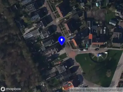 Brandweer met grote spoed naar de Schaapweg in Warffum vanwege waarnemen gaslucht