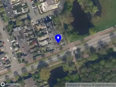 Ambulance met grote spoed naar de Wilgendreef in Vlaardingen