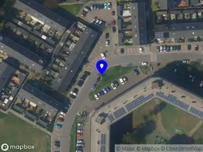 Politie met grote spoed naar de Weidezoom in Waddinxveen vanwege personen te water