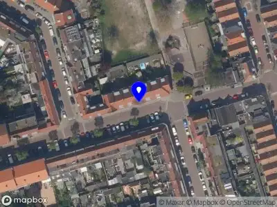Ambulance met grote spoed naar de Vettenoordstraat in Vlaardingen