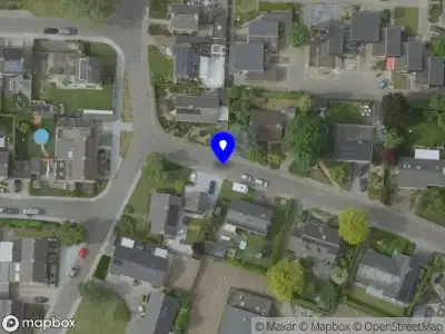 Ambulance met grote spoed naar de Dokter F. van den Oeverstraat in Thorn