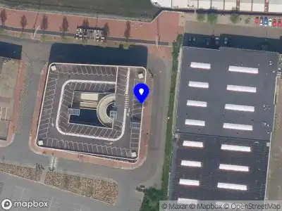 Brandweer met gepaste spoed naar de Siem Heidenstraat in Rotterdam vanwege afgaan automatisch brandalarm