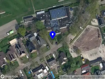 112 melding Brandweer met gepaste spoed naar de Haarsmastraat in Wapse vanwege stankoverlast