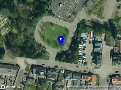 Politie naar de J.P.C. Leinweberstraat in Veenendaal vanwege aanrijding met letsel