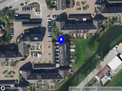 Ambulance met gepaste spoed naar de De Esdoorn in Rhoon