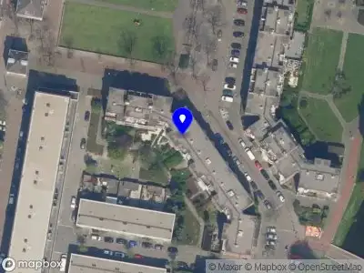 Ambulance met gepaste spoed naar de Boerschaplaan in Rotterdam