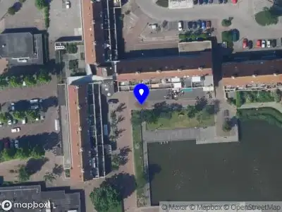 Politie naar de Kamp 42 in Lelystad vanwege steekincident