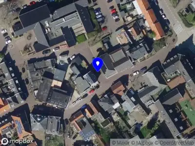 Ambulance met grote spoed naar de Dorpsstraat in Poortugaal