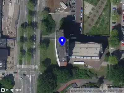 Ambulance met gepaste spoed naar de Dalmeyerplein in Dordrecht