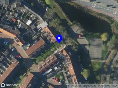 Ambulance met gepaste spoed naar de Prinses Amaliaplantsoen in Alkmaar