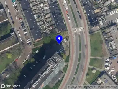 Ambulance met gepaste spoed naar de Abtsweg in Rotterdam