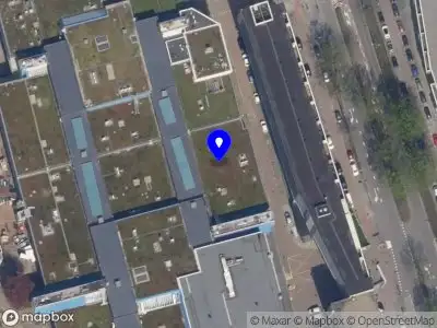 Ambulance met gepaste spoed naar de Zuiderkruisstraat in Rotterdam