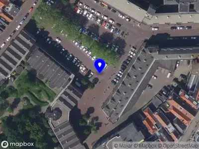 Brandweer met gepaste spoed naar de Grote Markt in Dordrecht vanwege wateroverlast