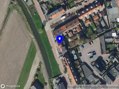 112 melding Ambulance met gepaste spoed naar de Waalstraat in Rhoon