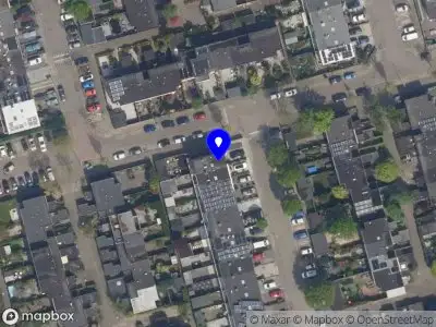 Ambulance met gepaste spoed naar de Vederdistel in Rotterdam