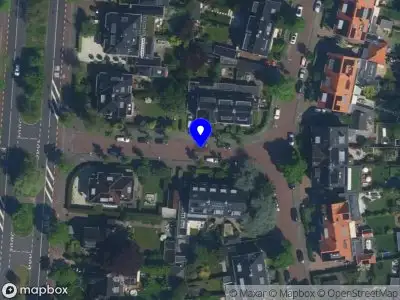 Ambulance en brandweer met grote spoed naar de Mahlerlaan in Heemstede vanwege reanimatie