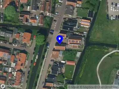Ambulance met grote spoed naar de Zuideinde in De Rijp
