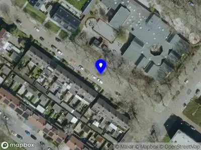 Brandweer met gepaste spoed naar de Maximiliaanstraat in Eindhoven