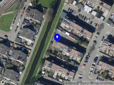 Ambulance met gepaste spoed naar de Smeerwortel in Hoogvliet Rotterdam