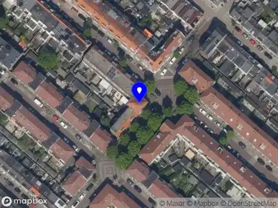 Ambulance met gepaste spoed naar de Van Leeuwenhoeckstraat in Schiedam