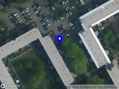 Ambulance met grote spoed naar de Reigersbos in Amsterdam