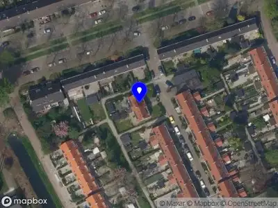 Ambulance met gepaste spoed naar de Meiland in Rotterdam