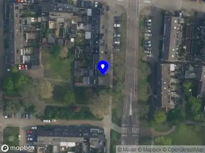 Brandweer met grote spoed naar de Abrikoosgaarde in Nieuwegein vanwege voertuigbrand