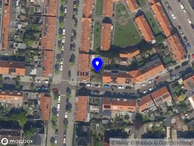 Ambulance met gepaste spoed naar de Graaf Florisstraat in Schiedam