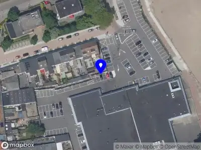 Politie met grote spoed naar de Glacisstraat in Bergen op Zoom vanwege letsel