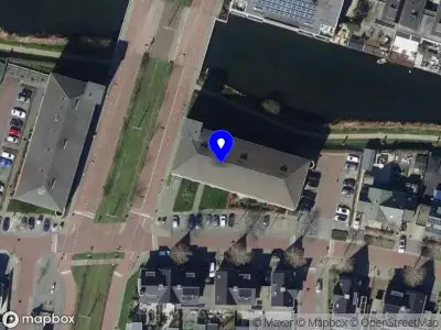 112 melding Ambulance met gepaste spoed naar de Vrijenburglaan in Barendrecht