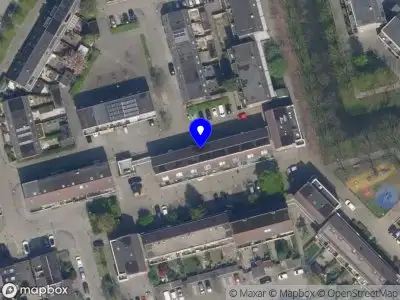 Ambulance met grote spoed naar de Malagapad in Rotterdam