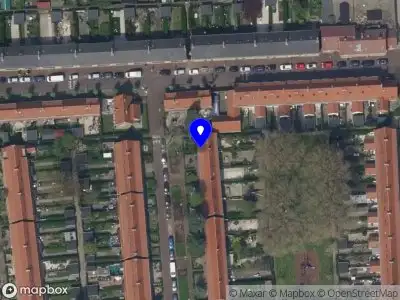 Ambulance met gepaste spoed naar de Vossepad in Rotterdam