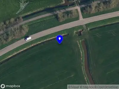 Brandweer met grote spoed naar de Jinshúzen in Akkrum vanwege voertuigbrand